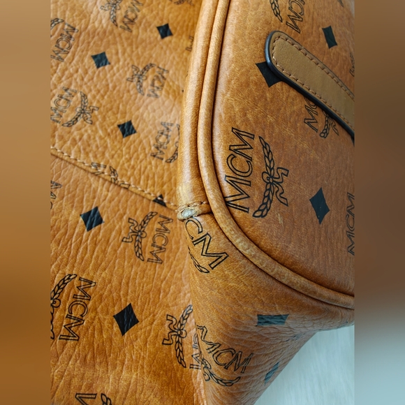 MCM Visetos Liz Reversible Tote Bag - Picture 11 of 11